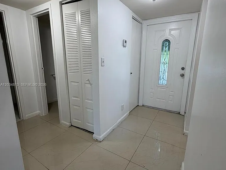 200 Waterway Dr S #107 — Photo 2