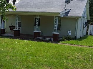 4420 Clinton Rd, Paducah, KY 42001