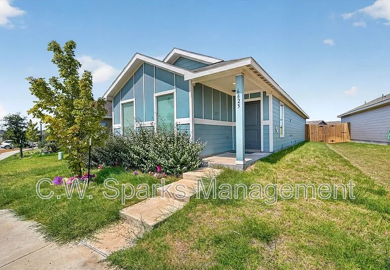 6825 Sunbeam Cir — Photo 1
