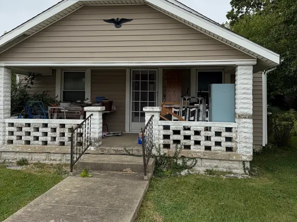 307 N Lincoln Rd, Rockville, IN 47872