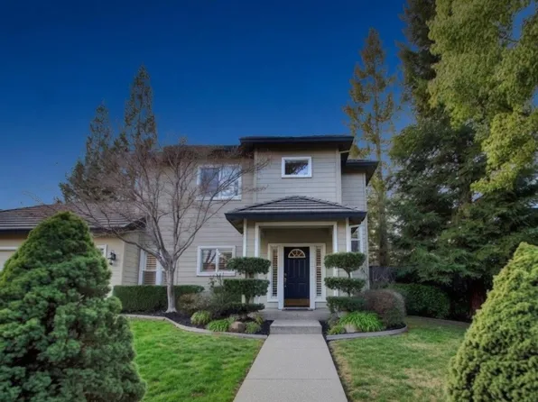 3520 Emerson Dr, Roseville, CA 95661