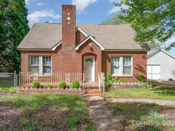 2021 Woodleaf Rd, Salisbury, NC 28147