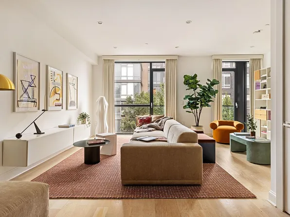 650 Bergen St #3B, Brooklyn, NY 11238