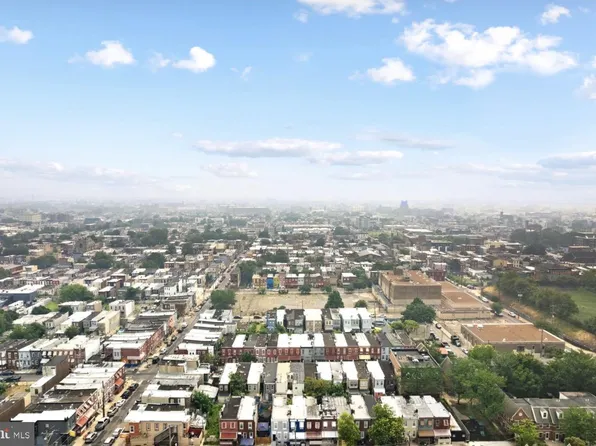 2851 N Franklin St, Philadelphia, PA 19133