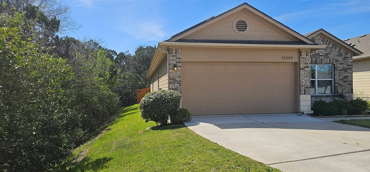 exterior front, borders greenbelt on 2 sides - 10200 Tildon Ave