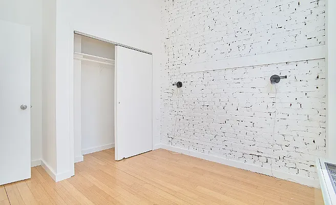 Rented by Living New York | media 24