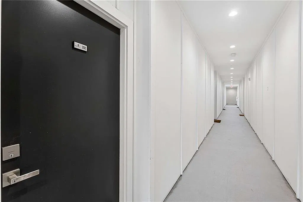 2 bed, 2.0 bath, 1150 sqft, $2,000 — Photo 1