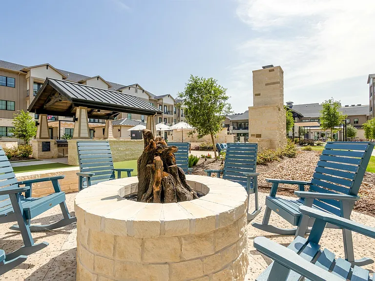 Cadence Creek Towne Lake - Outdoor Fire Pits - 2 (1)