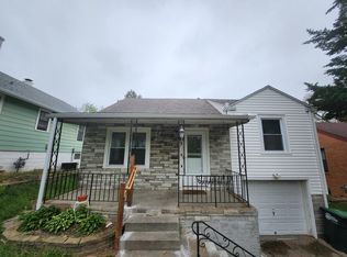 6327 Pacific St, Omaha, NE 68106