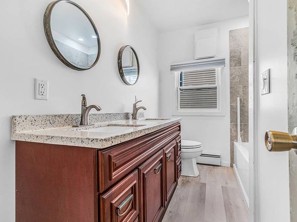 providence-rhode-island-444476649 picture