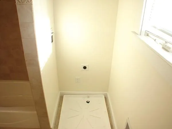 17 Grafton St — Photo 15