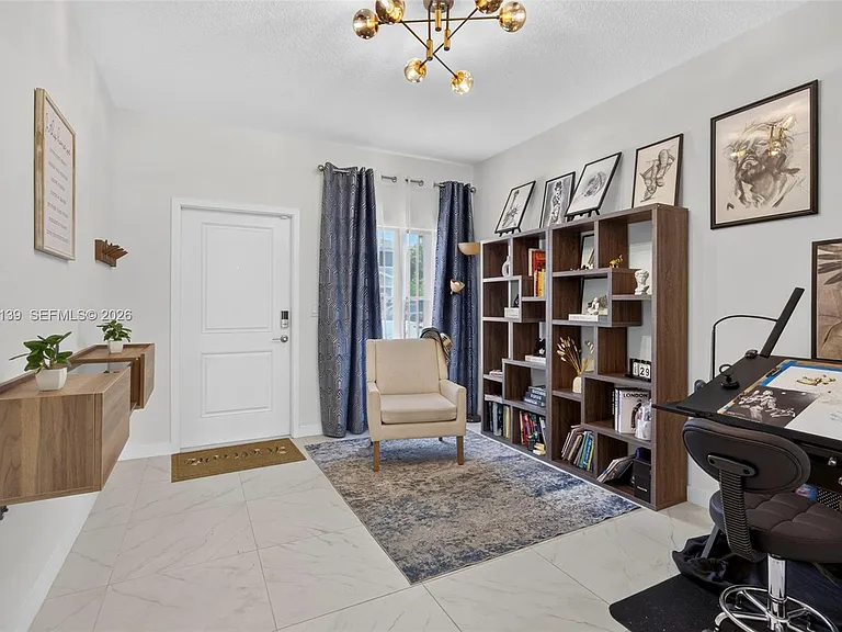 6015 Cranberry Ct — Photo 3