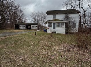 6932 Bush Rd, Jamesville, NY 13078