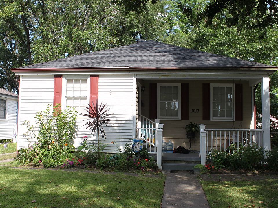1st image of 1013 Raymond Dr