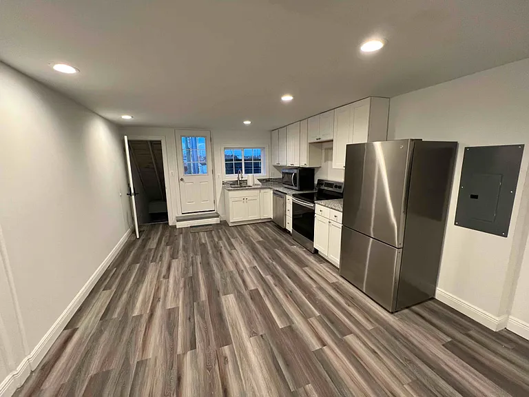 2212 E Monument St #2 — Photo 1