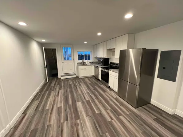 2212 E Monument St #2, Baltimore, MD 21205