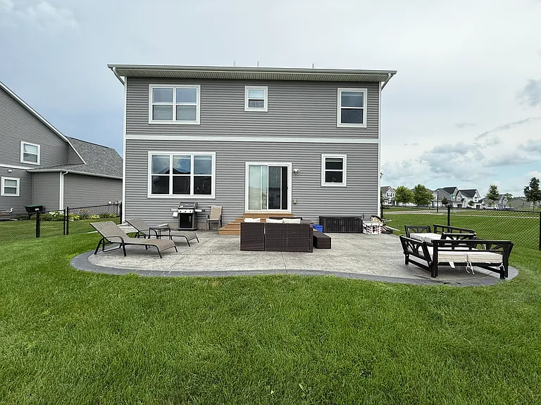 15459 73rd St NE — Photo 3