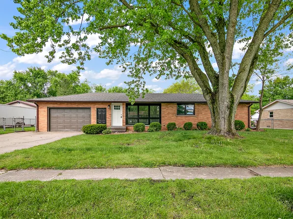 112 N El Dorado Dr, Kankakee, IL 60901
