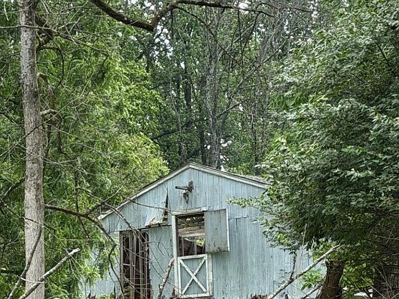 3rd image of 30 Camp Wasigan Rd