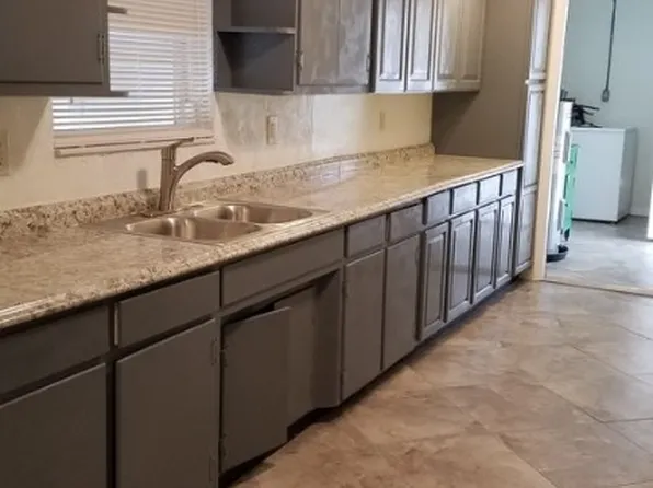 434 Buena Vista Blvd S, Fort Myers, FL 33905