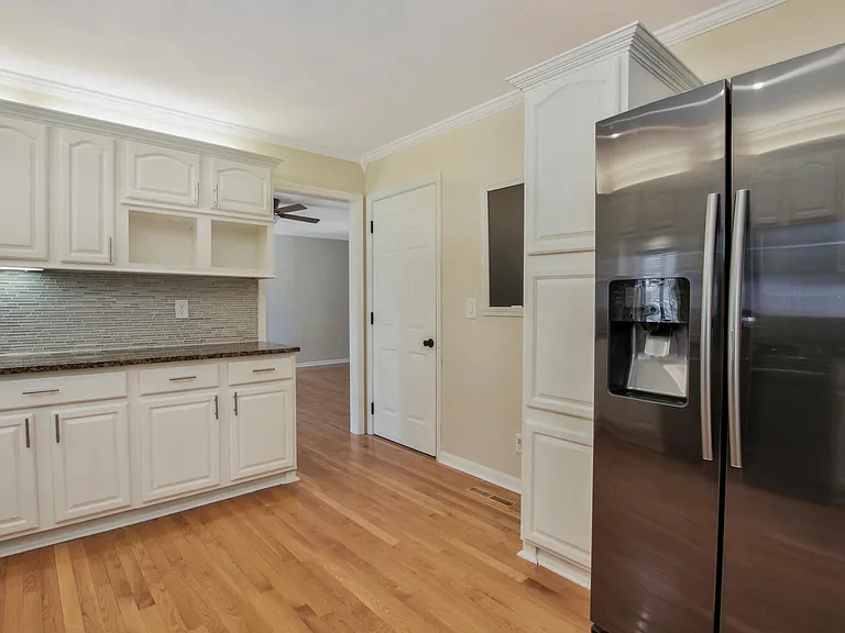 4036 N Edgemoor Dr — Photo 41