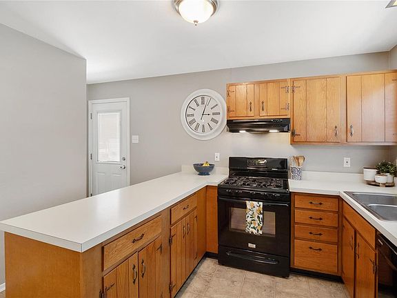 5th image of 12469 Dawn Hill Dr
