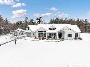 16527 Lake Michigan Dr, Grand Haven, MI