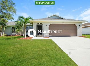 1511 SE 33rd St, Cape Coral, FL 33904
