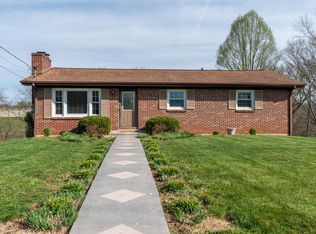 457 Hilltop Dr, Bristol, VA 24202