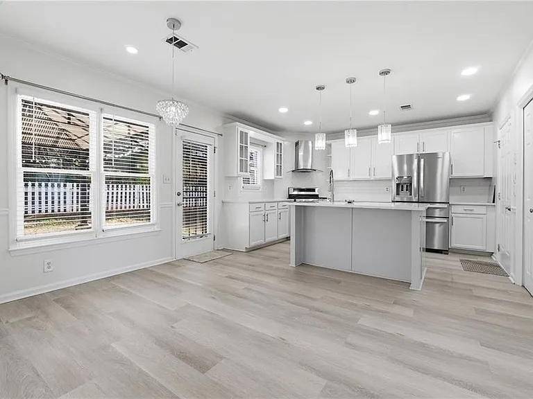 1150 River Overlook Dr — Photo 10