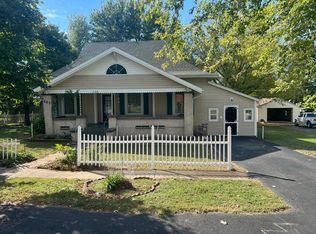 103 N Maple Ln, Ash Grove, MO 65604