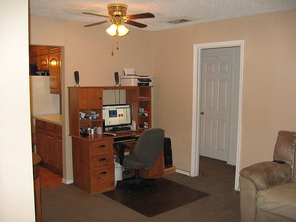 3rd image of 3617 W Spurgeon St