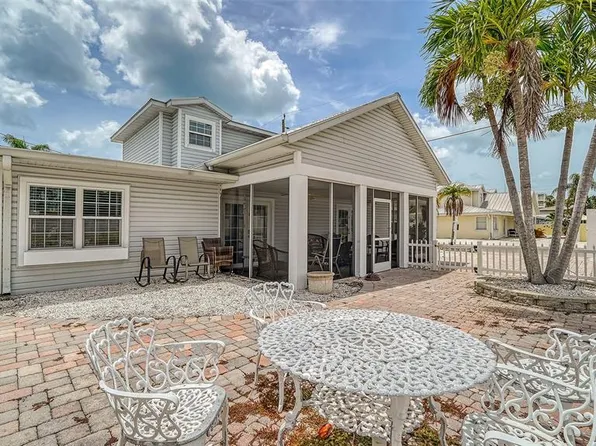 6630 Midnight Pass Rd, Sarasota, FL 34242