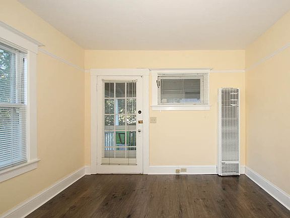 2nd image of 411 Forest Ave