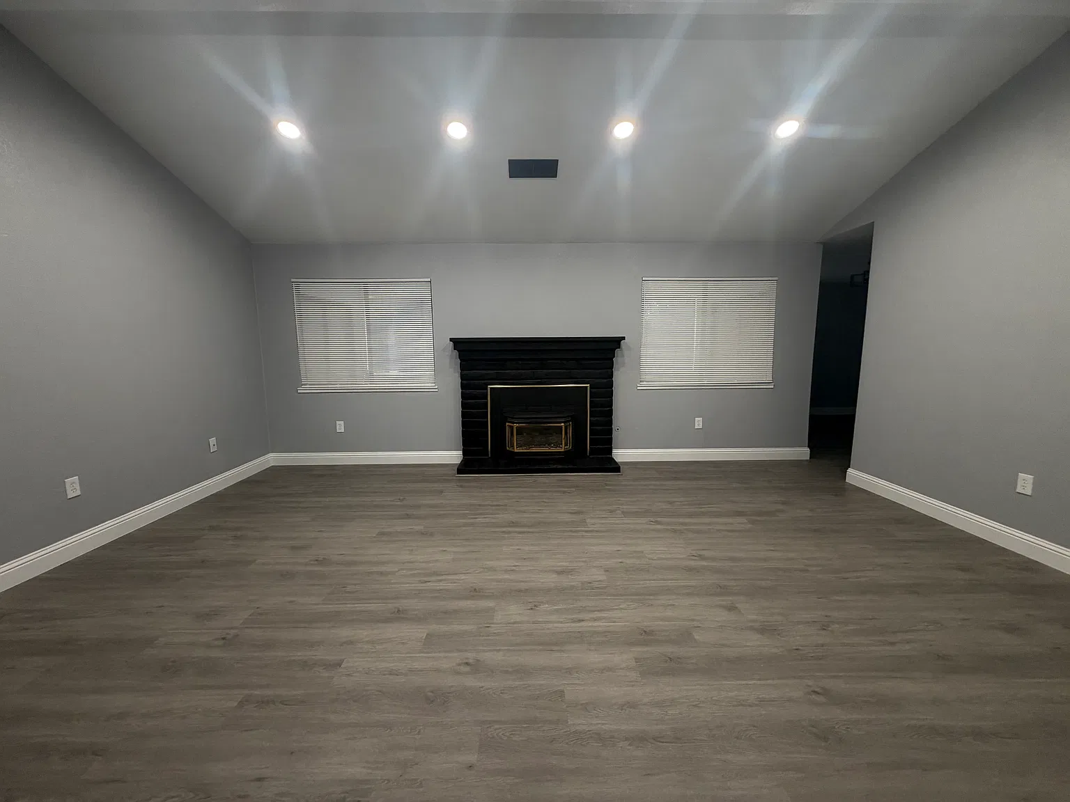 2 bed, 1465 sqft, $2,100 — Photo 3