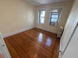 31 Saint Lukes Rd APT 4, Boston, MA 02134