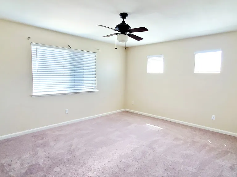 1618 Fontanella Way — Photo 19