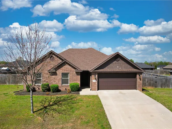 797 Harper Dr, Pea Ridge, AR 72751