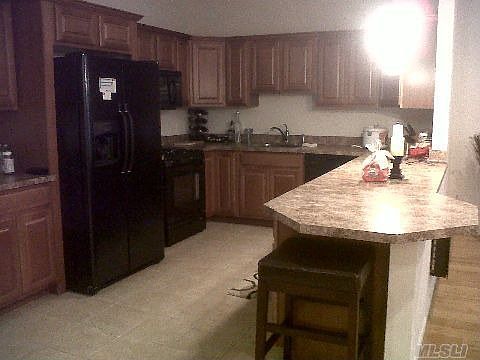 5th image of 19 Jacqueline Way #19