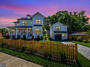 2315 Commonwealth Ave, Alexandria, VA 22301