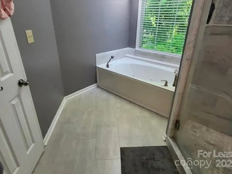 8711 Piccone Brook Ln — Photo 16