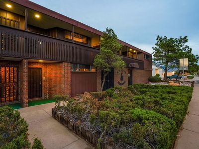 201 Manzano St NE, Albuquerque, NM, 87108