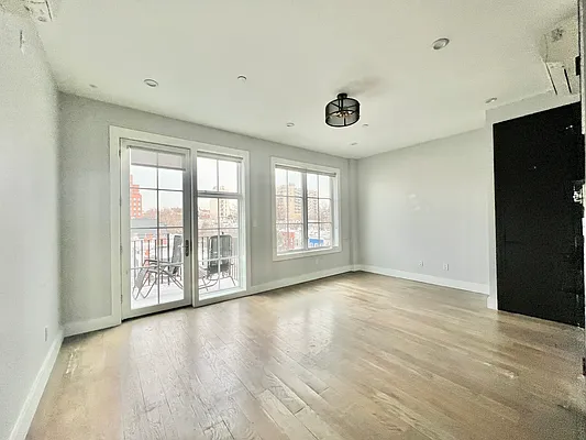 Rented by MADEHOME | media 23