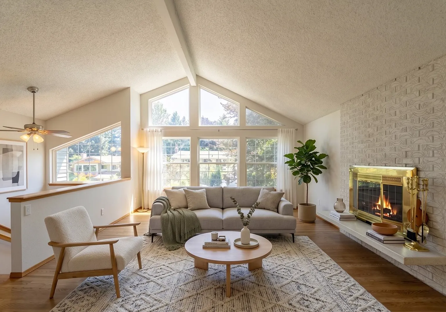 5 bed, 2140 sqft, $4,500 — Photo 1