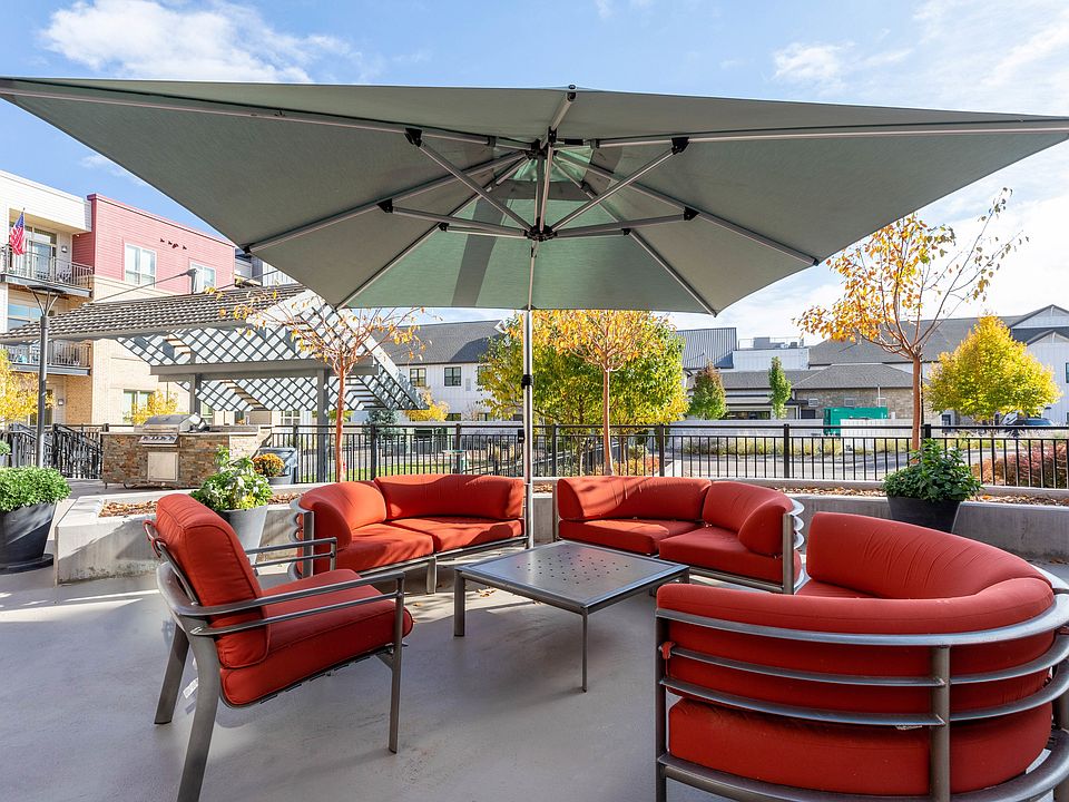 Overture Central Park 55+ Active Adult Apartment Homes Apartment