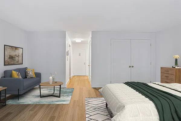 Rented by A&E Real Estate Management | media 25