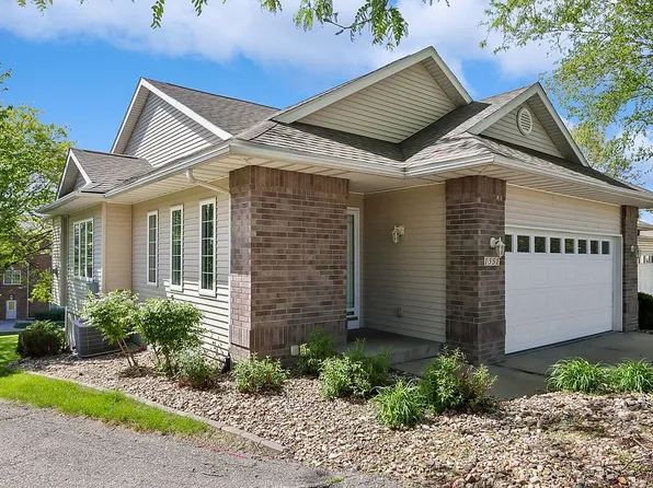 1551 Ranier Dr, Iowa City, IA 52246