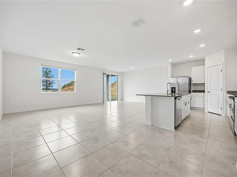 5009 Katrina Dr — Photo 23