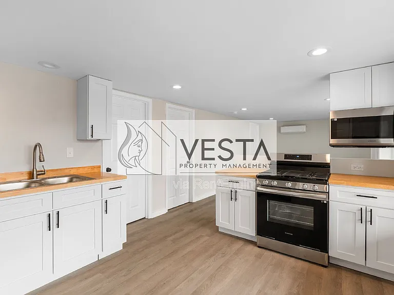 2383 Dutch Cove Rd #2 — Photo 7