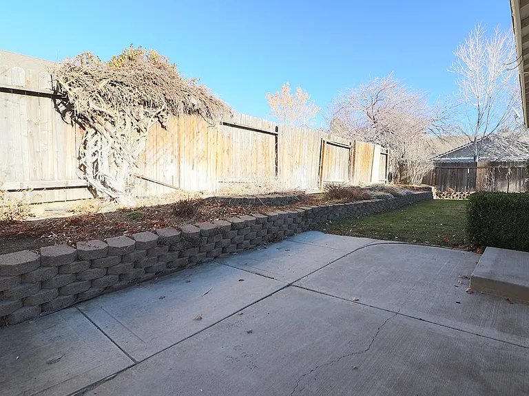 8701 White Fir St — Photo 26
